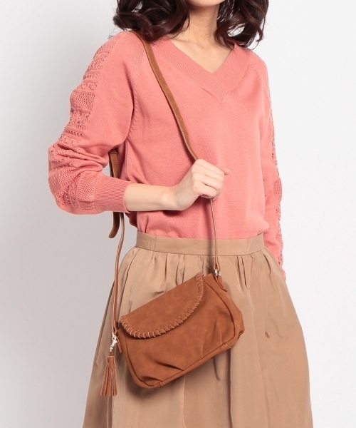 HusHusH（ハッシュアッシュ）の「タッセル付きミニショルダーバッグ（ショルダーバッグ・レディース・イエロー/ベージュ/ブルー/ブラウン・00）」の9枚目の写真