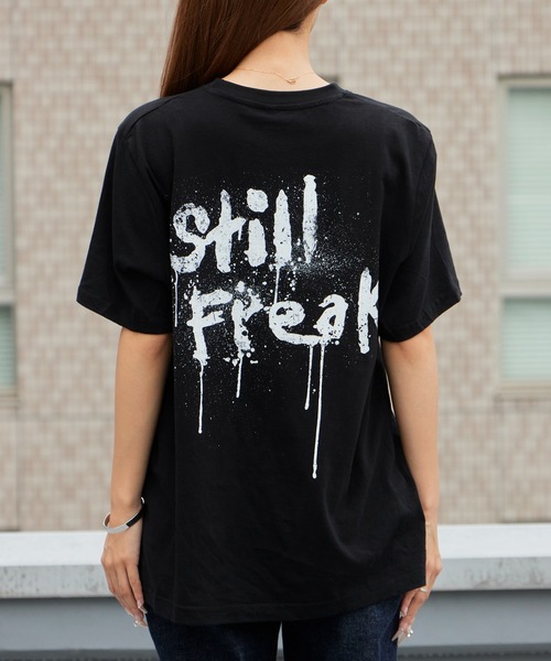 ROOPTOKYO(ループトウキョウ)の「KORN/コーン UNISEX T-SHIRT: STILL A FREAK (BLACK) (BACK PRINT) バンドTシャツ プリントTシャツ 半袖 ロック ストリート メンズ レディース 秋 秋服 2026年秋冬(Tシャツ/カットソー・メンズ・ブラック・S/M/L/XL)」の11枚目の写真