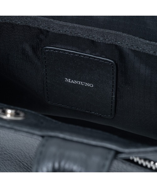 MANIUNO(マニウノ)の「MANIUNO(マニウノ) Oil leather レザースクエアミニトート(S)(トートバッグ・メンズ・ネイビー/ブラック・FREE)」の17枚目の写真