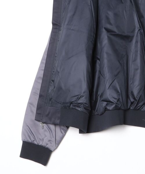 NEW BALANCE(ニューバランス)の「スポーツレガシースタジアムジャケット(ブルゾン・メンズ・スミクロ・XX-LARGE/X-LARGE/LARGE/MEDIUM/SMALL)」の4枚目の写真