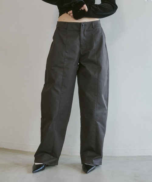 ELTONE(エルトーン)の「ローライズカーブパンツ(その他パンツ・レディース・ネイビー/ブラウン・SMALL/MEDIUM)」の4枚目の写真
