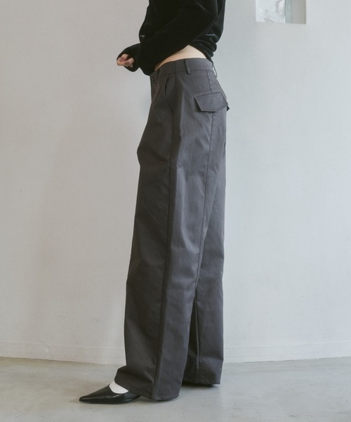 ELTONE(エルトーン)の「ローライズカーブパンツ(その他パンツ・レディース・ネイビー/ブラウン・SMALL/MEDIUM)」の5枚目の写真