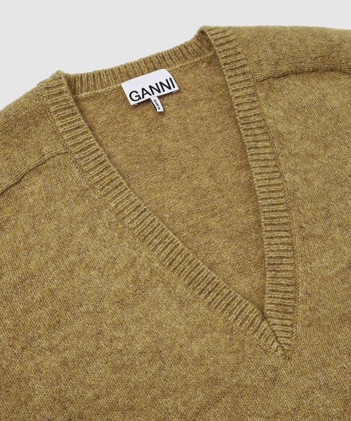 GANNI(ガニー)の「Melange Mohair Deep V-neck(ニット/セーター・レディース・その他2/その他1・M)」の4枚目の写真