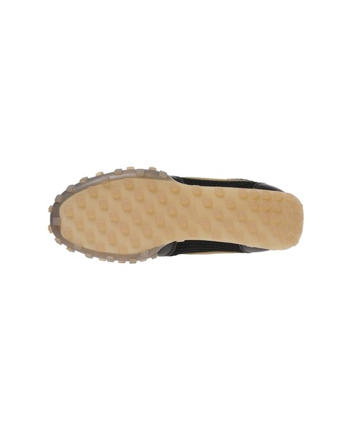 NIKE(ナイキ)の「NIKE WAFFLE RACER SE IM8673-002(スニーカー・メンズ・ブラック・25.5cm/29cm/28.5cm/28cm/27.5cm/27cm/26cm/25cm/24.5cm/24cm/26.5cm)」の6枚目の写真