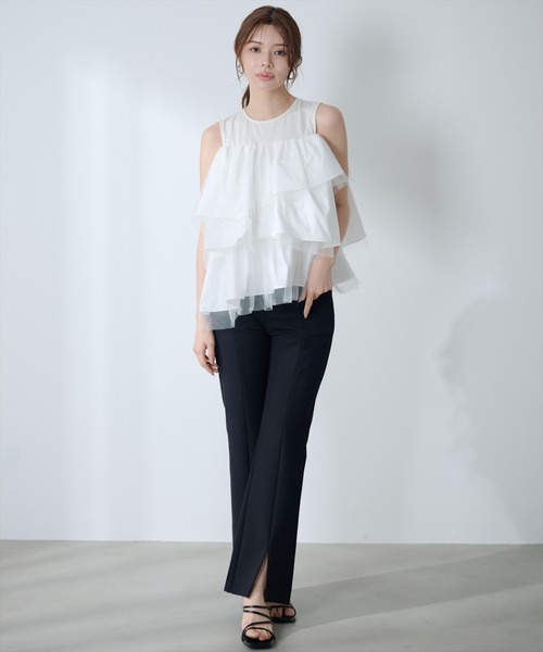 AND COUTURE(アンドクチュール)の「センタースリットストレッチパンツ(その他パンツ・レディース・ブラック/ブラウン・SMALL/MEDIUM)」の1枚目の写真