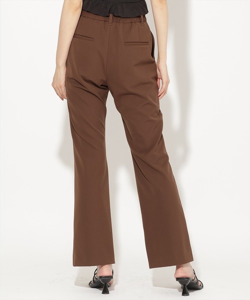 AND COUTURE(アンドクチュール)の「センタースリットストレッチパンツ(その他パンツ・レディース・ブラック/ブラウン・SMALL/MEDIUM)」の11枚目の写真