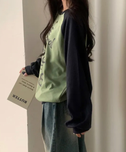 VIVID LADY(ビビッドレディー)の「ヴィンテージロゴ 配色ラグラン スウェットトップス(スウェット・レディース・ワイン/ブラウン/ネイビー/ブラック・FREE)」の20枚目の写真