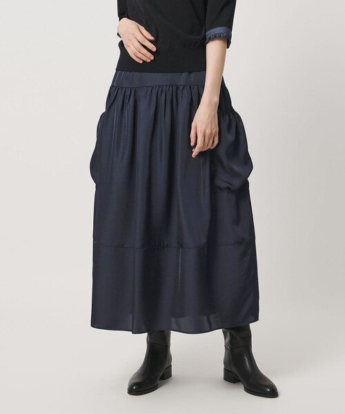 UNITED ARROWS(ユナイテッドアローズ)の「シルクライク ティアード スカート ‐ウォッシャブル‐(スカート・レディース・ネイビー/その他1・36/38)」の5枚目の写真