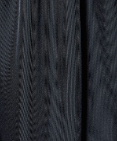 UNITED ARROWS(ユナイテッドアローズ)の「シルクライク ティアード スカート ‐ウォッシャブル‐(スカート・レディース・ネイビー/その他1・36/38)」の18枚目の写真