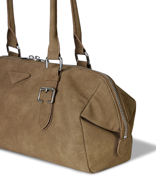 FENNEC(フェネック)の「SOTY BUCKLE BAG - PEBBLE CAMEL(ショルダーバッグ・レディース・その他・FREE)」の6枚目の写真