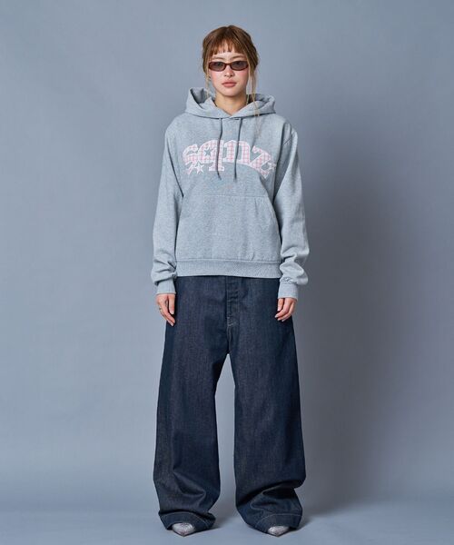 SEQUENZ(シークエンズ)の「※WEB限定 / チェック柄ワッペン / 短丈裏起毛ジップパーカー / sqnzgingham applique pk(パーカー・メンズ・ブラック/ブルー/ライトピンク/ブラウン・SMALL/MEDIUM/LARGE)」の10枚目の写真
