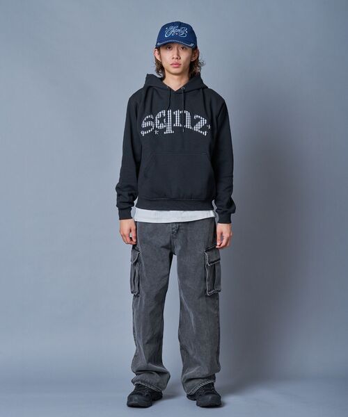 SEQUENZ(シークエンズ)の「※WEB限定 / チェック柄ワッペン / 短丈裏起毛ジップパーカー / sqnzgingham applique pk(パーカー・メンズ・ブラック/ブルー/ライトピンク/ブラウン・SMALL/MEDIUM/LARGE)」の14枚目の写真