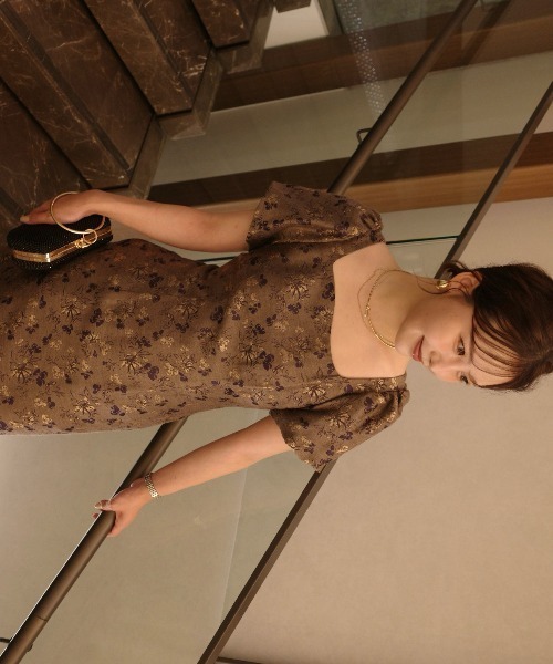LE'RURE(リルアー)の「Silk jacquard dress(ドレス・レディース・ベージュ系/ダークネイビー・TALL/MEDIUM/SMALL)」の7枚目の写真