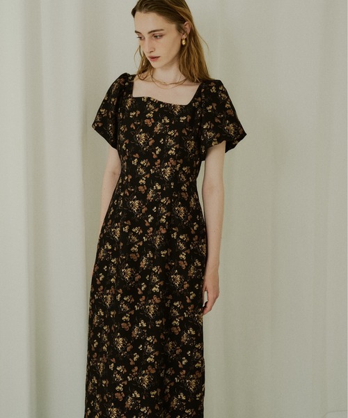 LE'RURE(リルアー)の「Silk jacquard dress(ドレス・レディース・ベージュ系/ダークネイビー・TALL/MEDIUM/SMALL)」の15枚目の写真