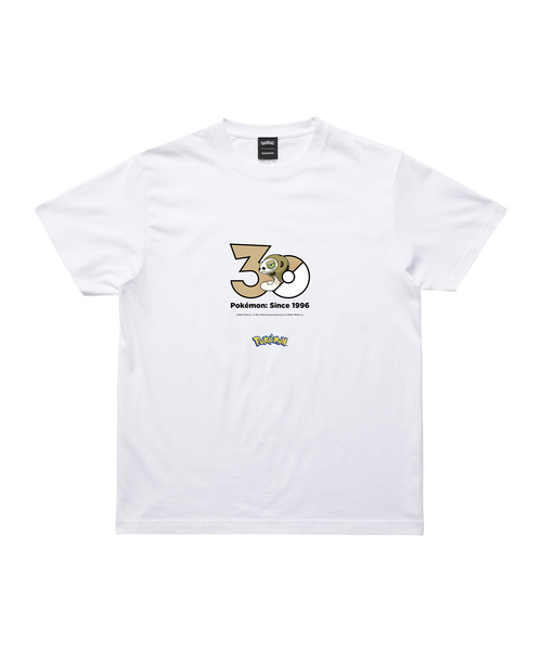 ZOZOSPOT(ゾゾスポット)の「Pokemon 30th Anniversary 1025 T-shirt 「スナヘビ」(Tシャツ/カットソー・レディース・ホワイト・160cm/150cm/140cm/130cm/120cm/110cm/100cm/XXX-LARGE/XX-LARGE/X-LARGE/LARGE/MEDIUM/SMALL)」の1枚目の写真