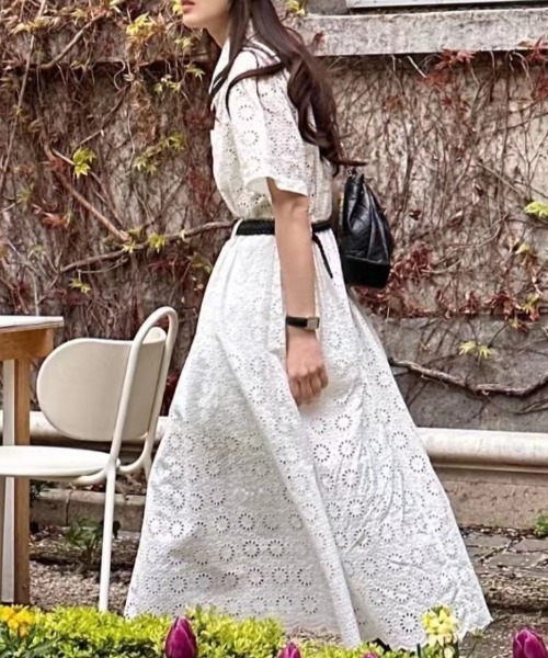 FLINEA(フリネア)の「レギュラーカラー刺繍パンチングレースシャツワンピース(シャツワンピース・レディース・ホワイト・FREE)」の11枚目の写真
