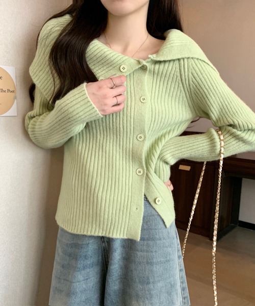 AMAJI(アマジ)の「アシンメトリーカラー ニットトップス(ニット/セーター・レディース・ブラック/グレー/ベージュ/ホワイト/ライトグリーン・FREE)」の11枚目の写真