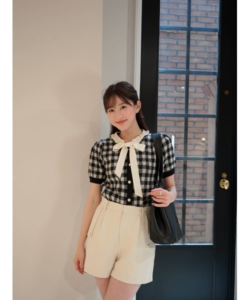 Her lip to(ハーリップトゥー)の「Lucine Ribbon Cardigan(カーディガン/ボレロ・レディース・ブラック×ホワイト・S/M)」の8枚目の写真