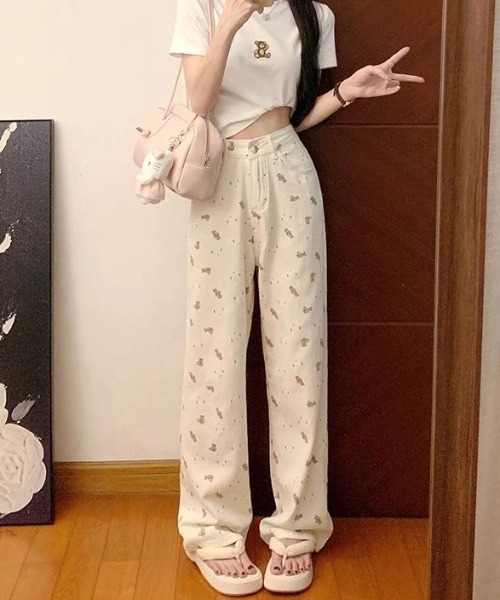 Vipoa(ヴィポア)の「Bear pattern pants(その他パンツ・レディース・アイボリー・LARGE/MEDIUM)」の8枚目の写真