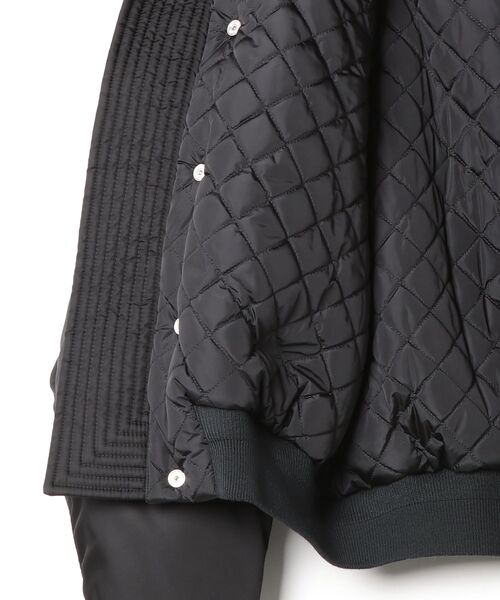 DSQUARED2（ディースクエアード）の「Aviator Hooded Bomber/0252（ミリタリージャケット・メンズ・ブラック・48/46/50）」の4枚目の写真