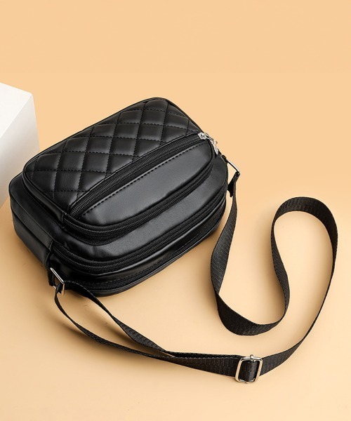Miniministore（ミニミニストア）の「キルティングショルダーバッグ 多収納（ショルダーバッグ・レディース・ブラック・FREE）」の11枚目の写真