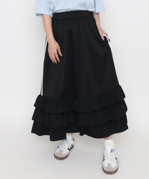 PUNYUS(プニュズ)の「【NEW SIZE】フリルティアードジャージロングスカート(スカート・レディース・レッド/ネイビー/ブラック・5/3/4/2/1)」の5枚目の写真