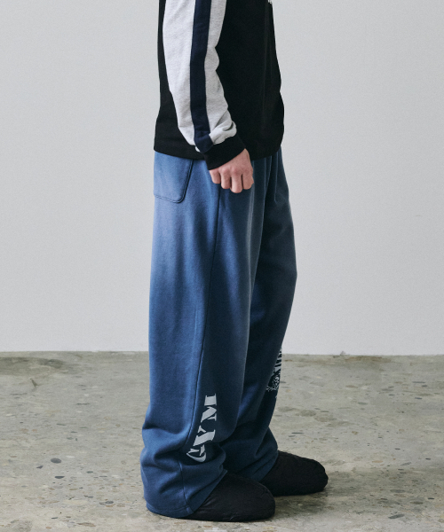 MAISON MINED(メゾンミネド)の「ヴィンテージジム スウェットパンツ ネイビー(スウェットパンツ・メンズ・その他・MEDIUM/LARGE)」の3枚目の写真