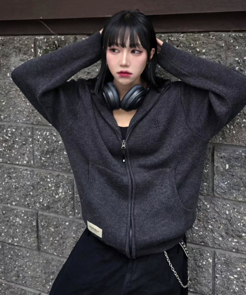 BEENTRILL(ビントリル)の「ソーホー ハッシュタグ カーディガン(チャコール)(カーディガン/ボレロ・レディース・その他・SMALL/MEDIUM/LARGE/X-LARGE)」の12枚目の写真