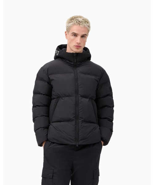 EMPORIO ARMANI EA7(エンポリオアルマーニイーエーセブン)の「【エンポリオ アルマーニ EA7】オーバーサイズロゴフードパデッドジャケット(ダウンジャケット/コート・メンズ・グレイッシュブルー/ブラック・LARGE/X-LARGE/SMALL/MEDIUM/X-SMALL)」の2枚目の写真