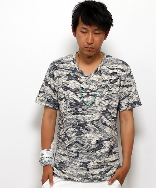 VENCEEXCHANGE（ヴァンスエクスチェンジ）の「スラブ迷彩ジャガードTシャツ（Tシャツ/カットソー・メンズ・グレー/ネイビー・SMALL/LARGE/MEDIUM）」の2枚目の写真