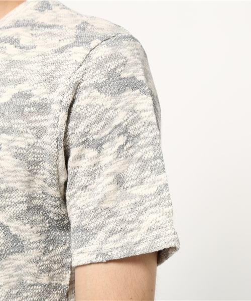 VENCEEXCHANGE（ヴァンスエクスチェンジ）の「スラブ迷彩ジャガードTシャツ（Tシャツ/カットソー・メンズ・グレー/ネイビー・SMALL/LARGE/MEDIUM）」の6枚目の写真