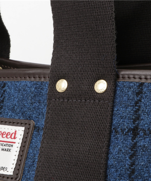 HARRIS TWEED（ハリスツイード）の「【Harris Tweed】ハリスツイード トートバッグS（トートバッグ・レディース・ブルー系その他/ライトグレー/レッド・ONE SIZE）」の7枚目の写真