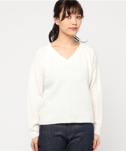 mystic（ミスティック）の「Vネックニット（ニット/セーター）」 - WEAR