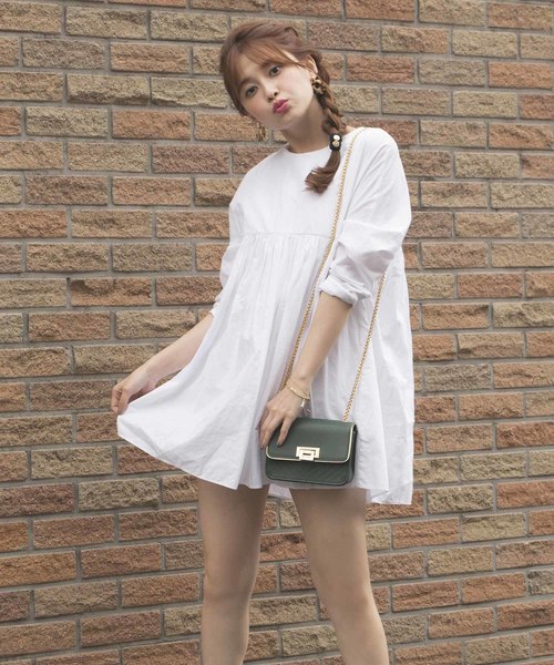 PLAIN CLOTHING（プレーンクロージング）の「チェーンミニショルダーバッグ【PLAIN CLOTHING】（ショルダーバッグ・レディース・グリーン/ホワイト/レッド/ブラック/グレー・FREE）」の18枚目の写真