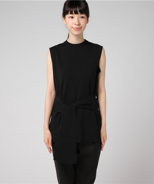 UNITED TOKYO(ユナイテッドトウキョウ)の「バックリボンノースリーブニット(ニット/セーター・レディース・ブラック/ブルー/オフホワイト/ピンク・1)」の5枚目の写真