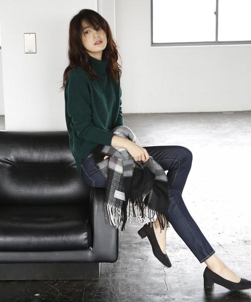 coen（コーエン）の「【新色追加・手洗いできる】ラムウールタートルネックニット（ニット/セーター・レディース・ホワイト/グレー/ダークグリーン/ネイビー/オフホワイト/イエロー/ピンク・FREE）」の13枚目の写真