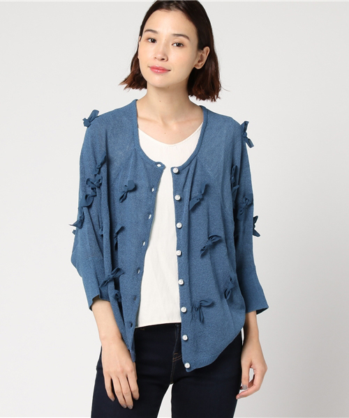 POU DOU DOU(プードゥドゥ)の「シフォンリボン付きドルマンカーディガン(カーディガン/ボレロ・レディース・レッド/ブルー/ベージュ・3)」の12枚目の写真