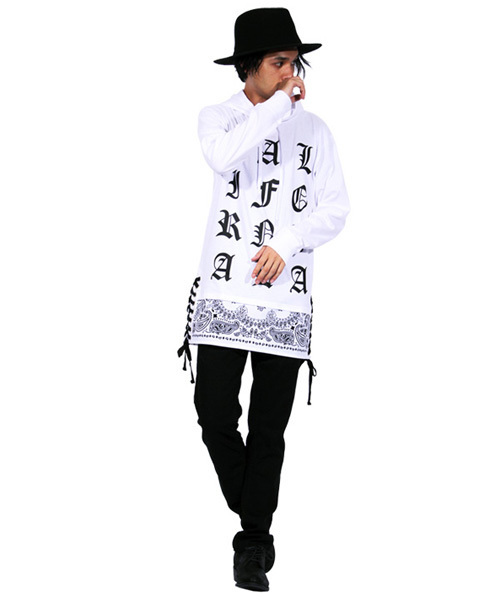 ８(eight)（エイト）の「ペイズリー プルオーバー パーカー スウェット（パーカー・メンズ・ホワイト/ブラック・MEDIUM/LARGE）」の3枚目の写真