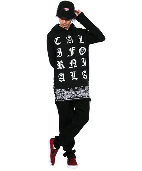 ８(eight)（エイト）の「ペイズリー プルオーバー パーカー スウェット（パーカー・メンズ・ホワイト/ブラック・MEDIUM/LARGE）」の4枚目の写真