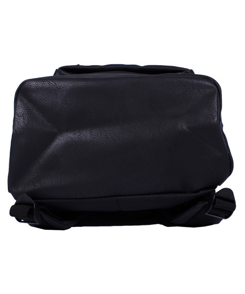 ８(eight)（エイト）の「スクエア リュックサック リュック PUレザー （バックパック/リュック・メンズ・ホワイト/ブラック×ホワイト/ブラック・FREE）」の10枚目の写真