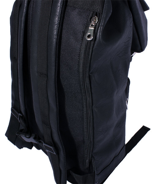 ８(eight)（エイト）の「スクエア リュックサック リュック PUレザー （バックパック/リュック・メンズ・ホワイト/ブラック×ホワイト/ブラック・FREE）」の18枚目の写真