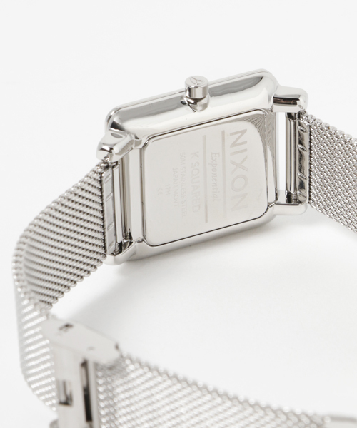 NIXON(ニクソン)の「K SQUARED MILANESE NA12061920-00 ALL SILVER(アナログ腕時計・レディース・シルバー・FREE)」の4枚目の写真