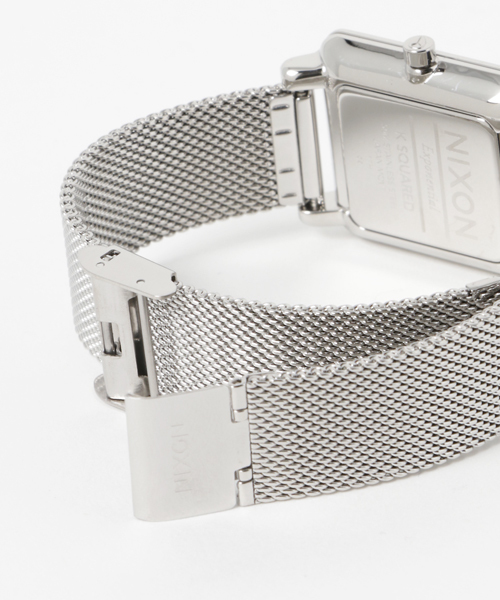 NIXON(ニクソン)の「K SQUARED MILANESE NA12061920-00 ALL SILVER(アナログ腕時計・レディース・シルバー・FREE)」の5枚目の写真