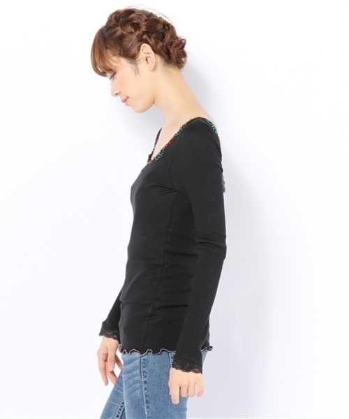 Kastane（カスタネ）の「バックVビーズロンT（Tシャツ/カットソー・レディース・オフホワイト/グレー/ブラック・FREE）」の4枚目の写真