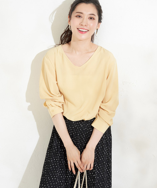 un dix cors（アンディコール）の「【カラーバリエーション☆】ライトベネフロントタックブラウス（シャツ/ブラウス・レディース・ホワイト/イエロー/ラベンダー/ライトグレー/モスグリーン・ﾌﾘ-）」の5枚目の写真