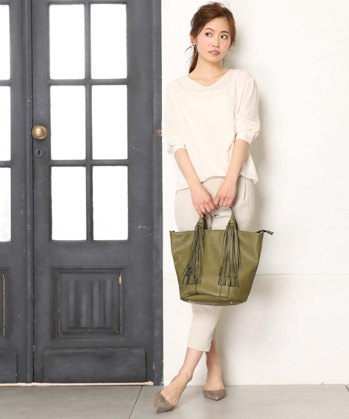 un dix cors（アンディコール）の「【カラーバリエーション☆】ライトベネフロントタックブラウス（シャツ/ブラウス・レディース・ホワイト/イエロー/ラベンダー/ライトグレー/モスグリーン・ﾌﾘ-）」の15枚目の写真