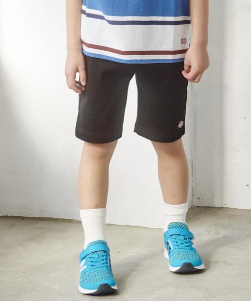 Dickies(ディッキーズ)の「【キッズ】〔別注〕Dickies(ディッキーズ)ショーツ ブラック(その他パンツ・キッズ・ブラック・120cm/130cm/100cm/110cm)」の1枚目の写真