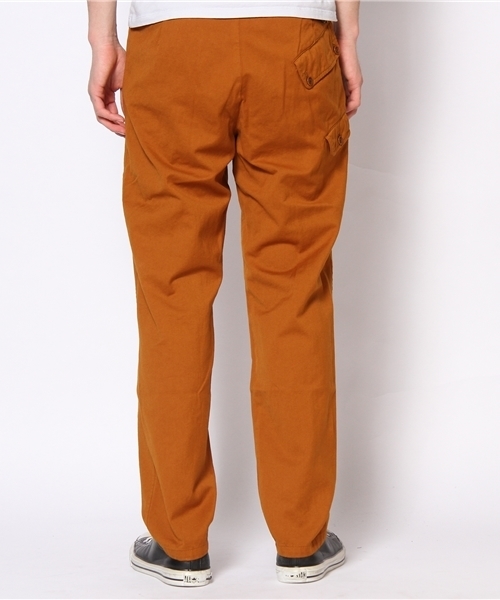 KATHARINE HAMNETT LONDON （キャサリンハムネットロンドン）の「アーカイブカーゴ（カーゴパンツ・メンズ・ブラウン/カーキ・LARGE/MEDIUM）」の4枚目の写真