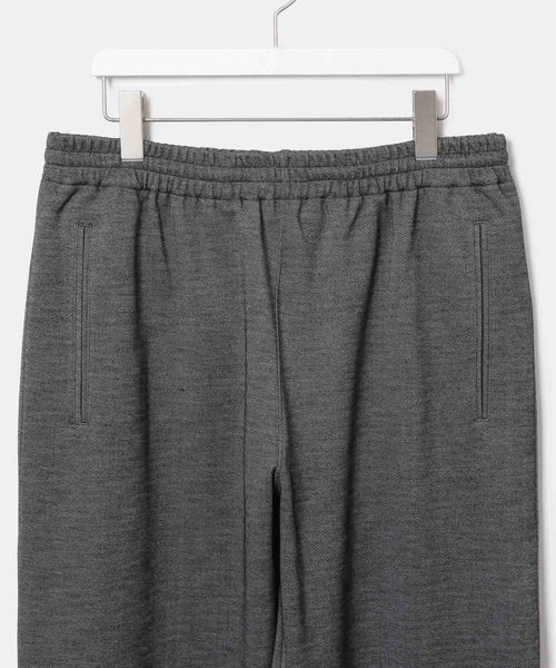 ADAM ET ROPE'(アダムエロペ)の「ストレッチツイルイージーパンツ(その他パンツ・メンズ・ブラック/チャコールグレー/ダークブラウン・M/L)」の6枚目の写真