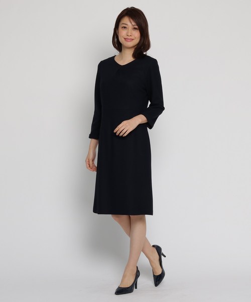 Sunauna(スーナウーナ)の「圧縮ウールワンピース(ワンピース・レディース・チャコールグレー/ネイビー・36/38/40)」の10枚目の写真
